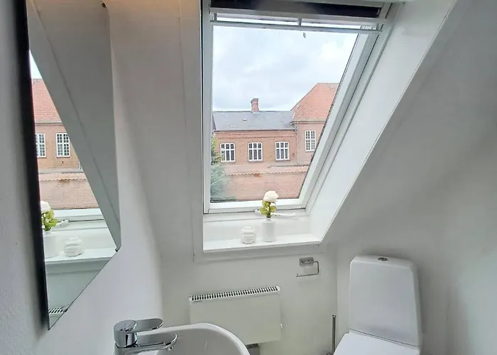 Cozy 1 Bedroom B شقة